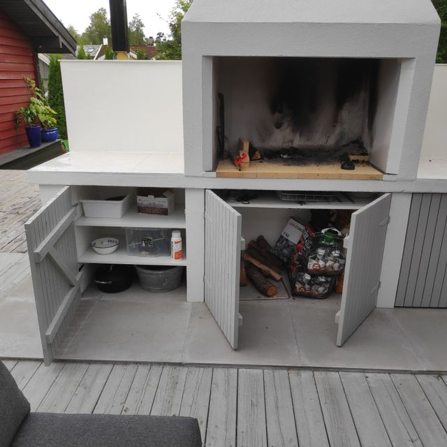Utegrill laget laget på kundens idé