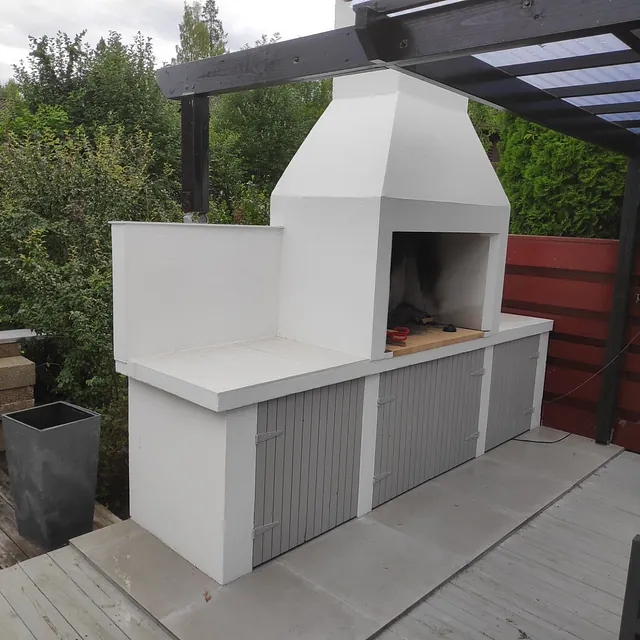 Utegrill laget laget på kundens idé