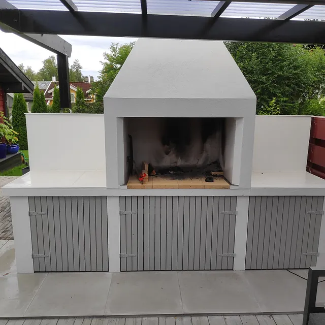 Utegrill laget laget på kundens idé